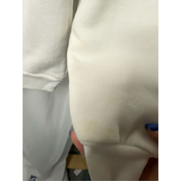 Vintage Happy Holidays White Crewneck Sweatshirt - Picture 3 of 4